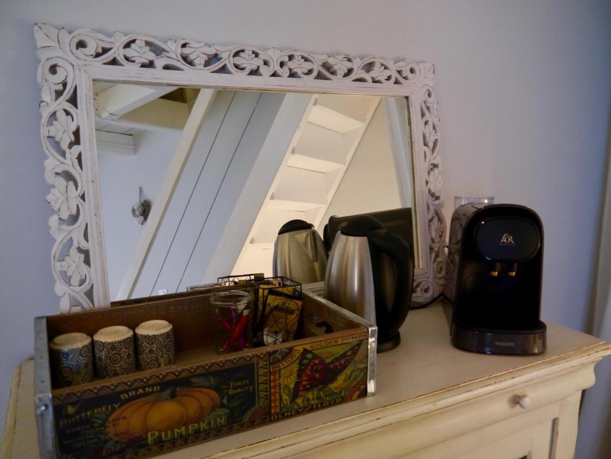 Chambre Et Salon Sur La Loire A Velo Les Ponts-de-Cé Exterior foto